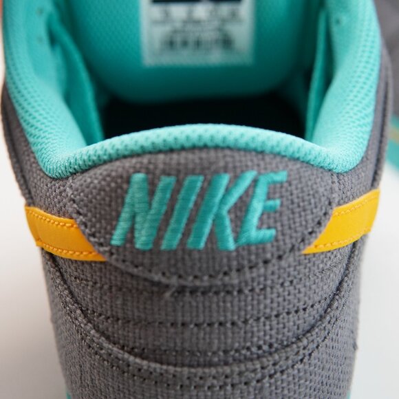 Nike 6.0 Dunk SE – Size 10 – Brand New - Picture 9 of 14